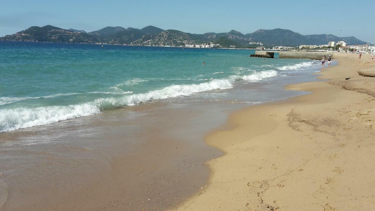 Cannes - View Cap Esterel Exterior photo